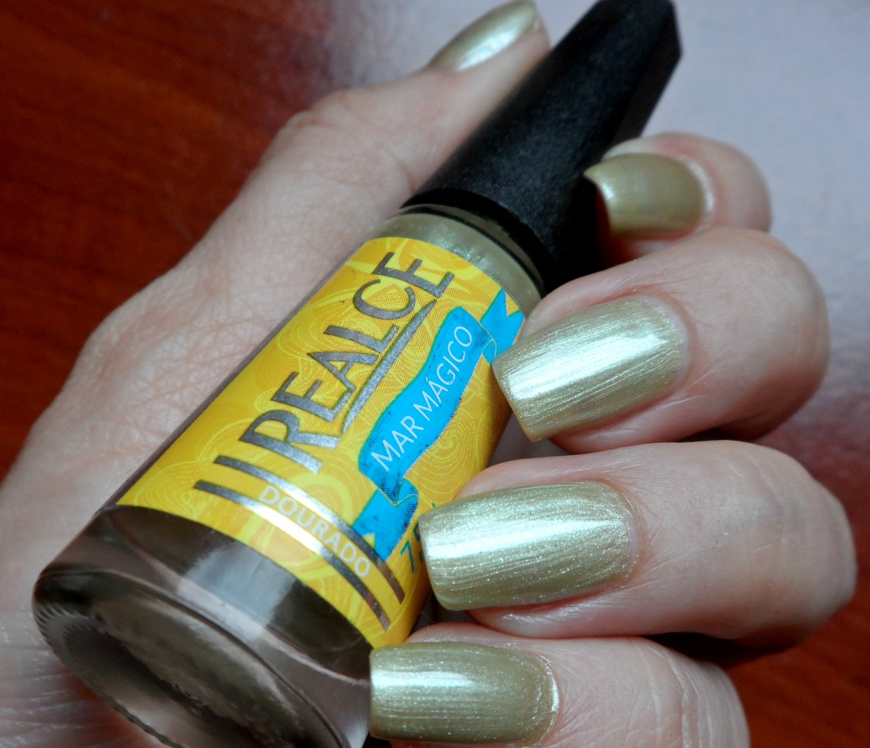 Esmalte dourado Mar Mágico Realce 1