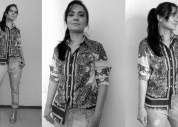 Look do dia: Jeans, camisa de lenço e melissa de glitter