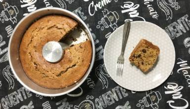 Bolo de banana com aveia
