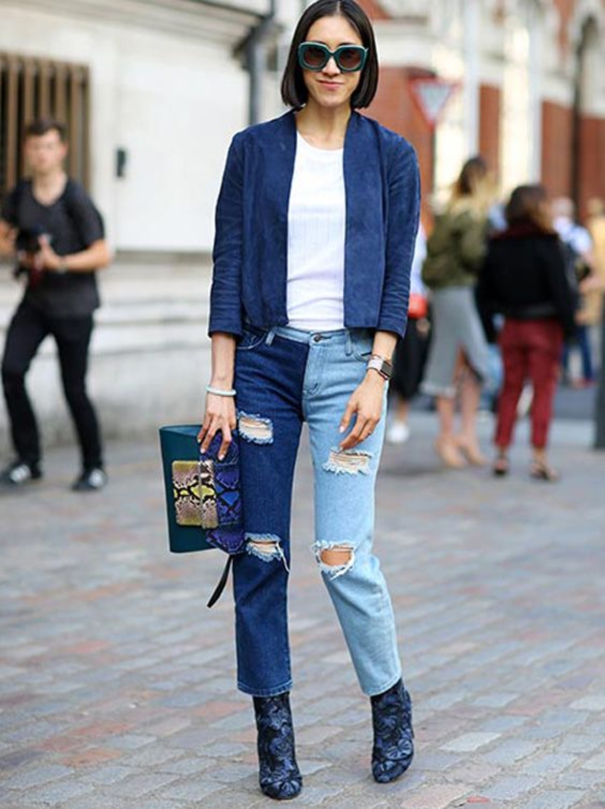 inovando nos looks com calça jeans bicolor