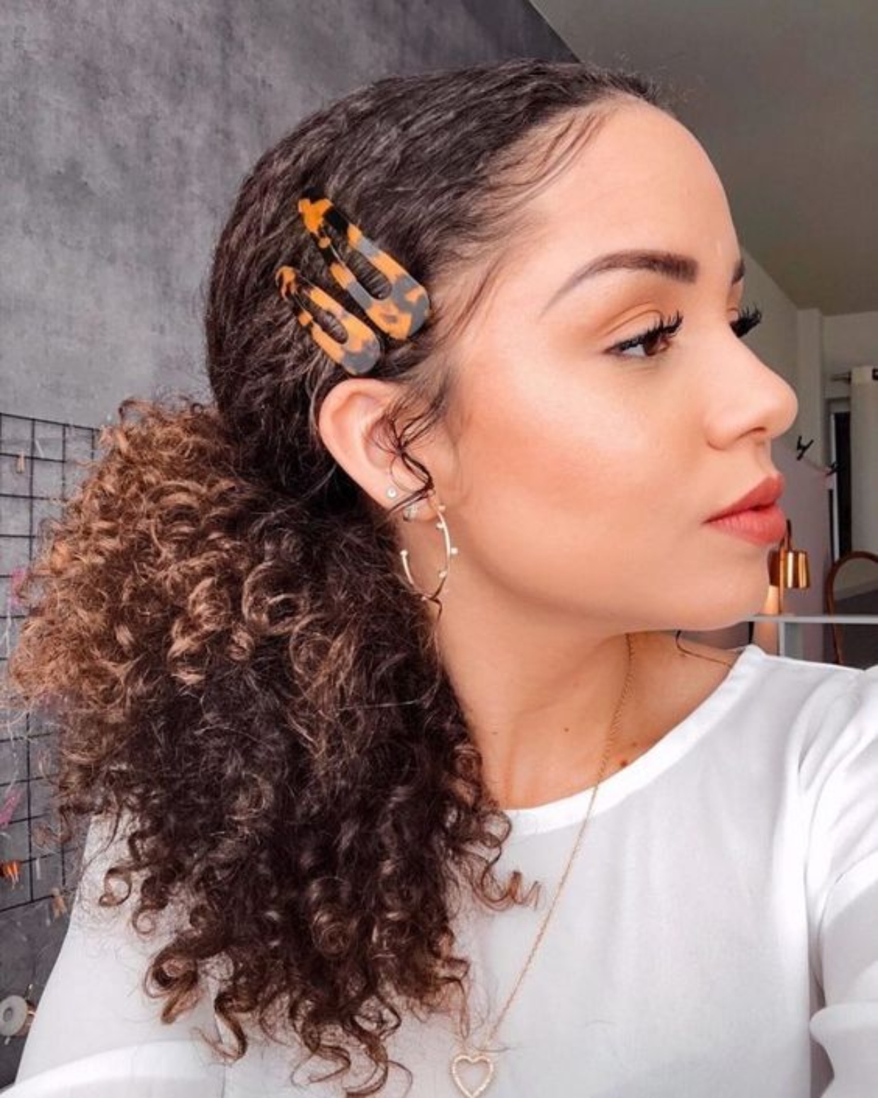 penteado com presilha