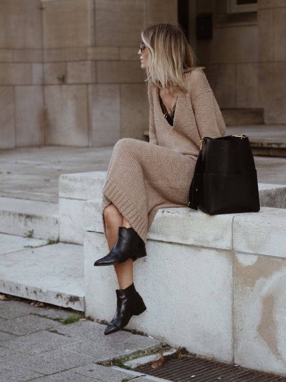 vestido minimalista bota