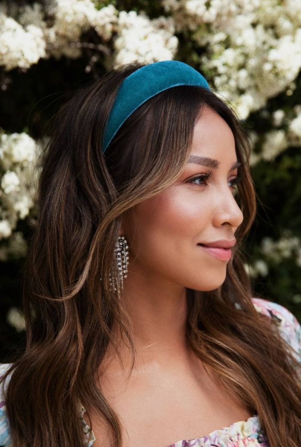 Tiaras de cabelo como usar o acessório que é trend em qualquer ocasião