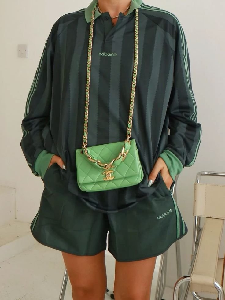Copa do Mundo e a Tendência Brasilcore: Como Usar as Cores Verde e Amarelo na Moda e na Decoração 30 Look todo verde