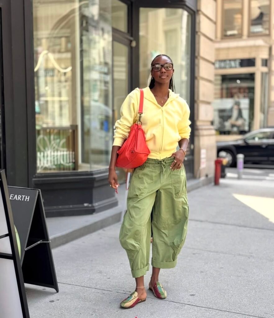 Copa do Mundo e a Tendência Brasilcore: Como Usar as Cores Verde e Amarelo na Moda e na Decoração 25 look Brasilcore