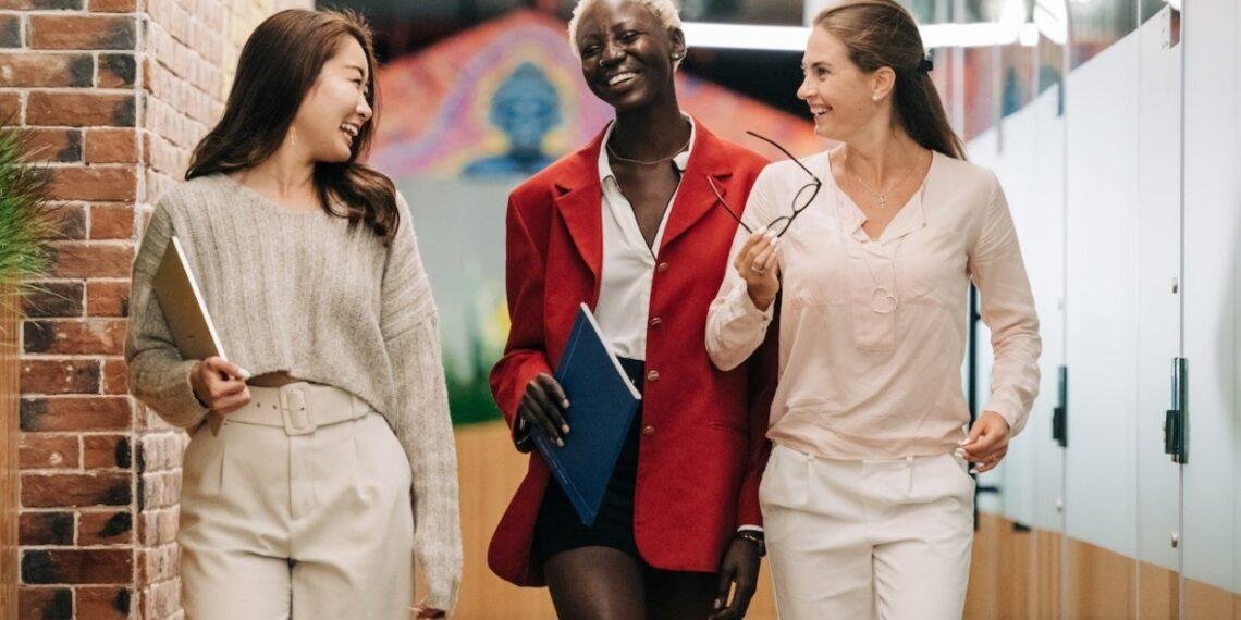 7 Dicas essenciais para crescimento profissional das mulheres 1 empreendedorismo e sucesso na carreira