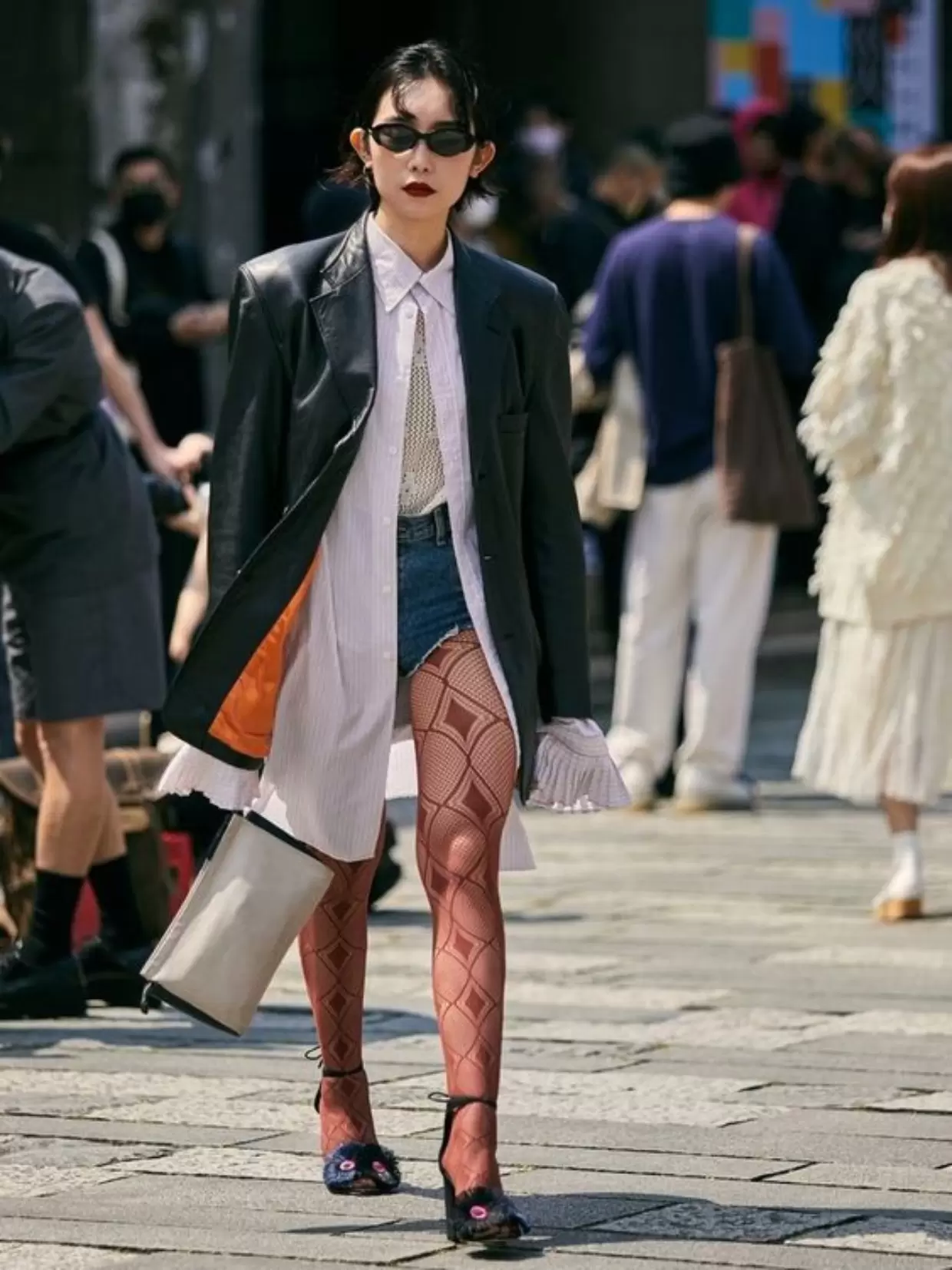 usar sobreposição e shorts no inverno