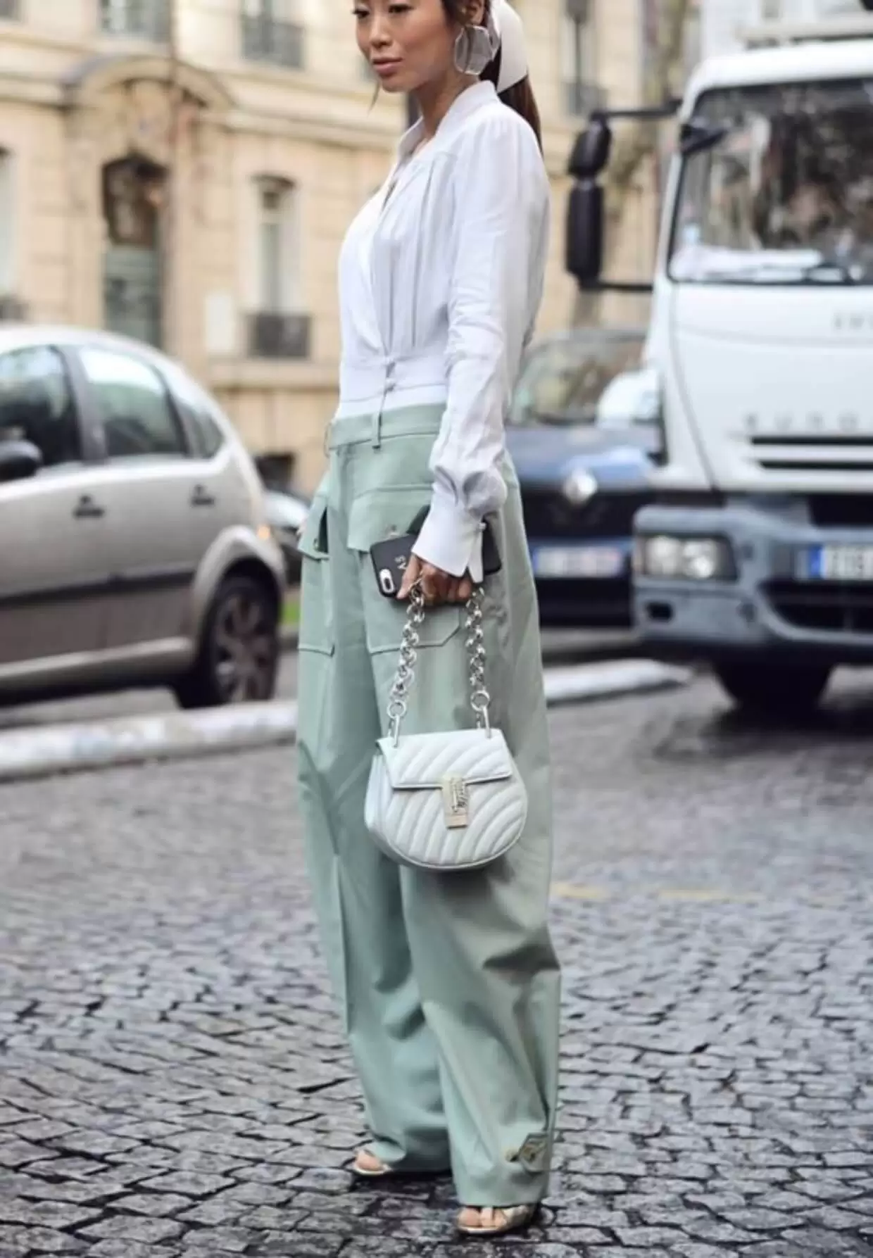 Looks com calça cargo feminina