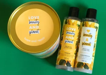 Shampoo e Condicionador Hope and Repair Love Beauty and Planet óleo de coco e ylang ylang