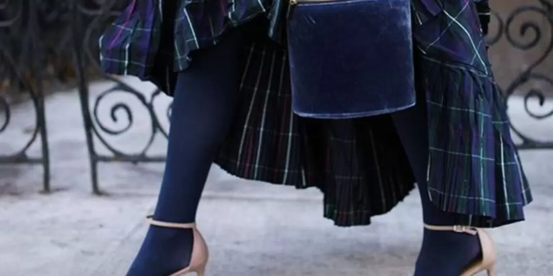 Pode usar meia calça com sandália ou sapato aberto na ponta? 1 Pode usar meia calça com sandália ou sapato aberto na ponta?