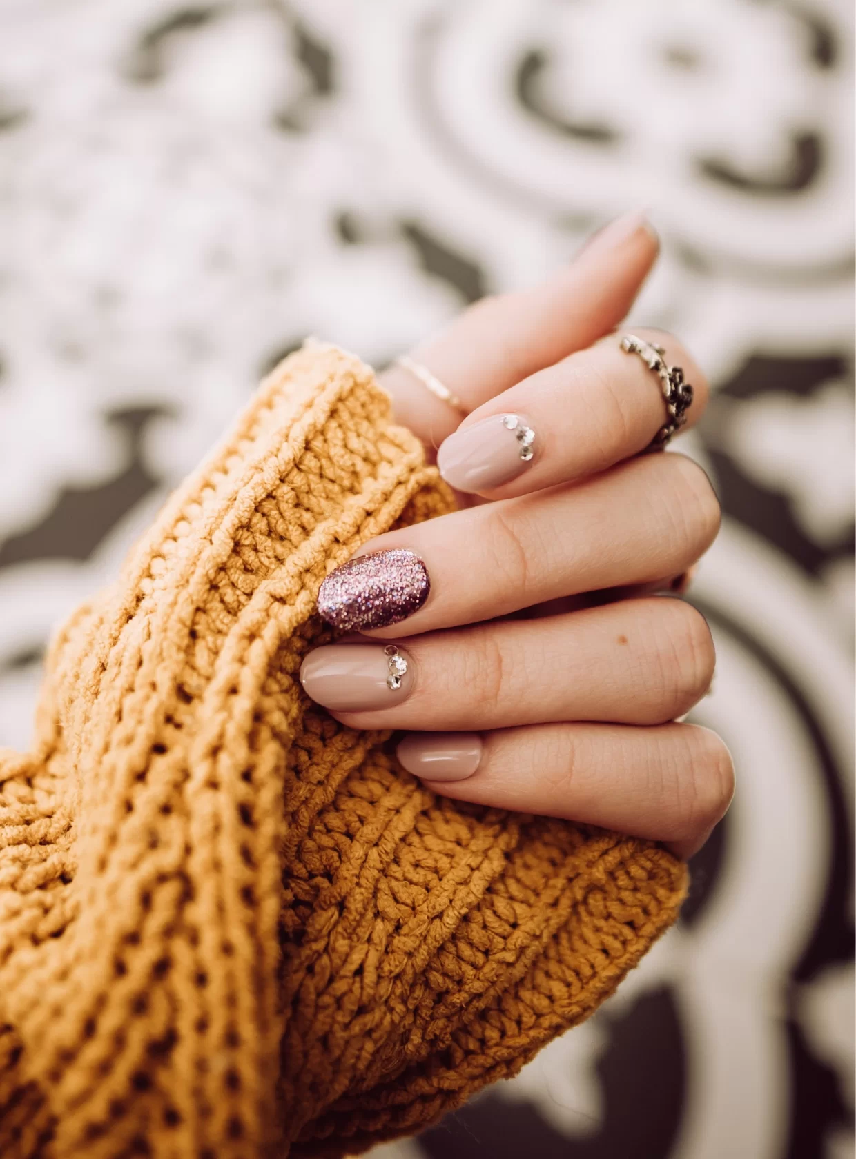 Tipos de Unhas: descubra o formato perfeito para você! 6 Formato de unha redondo