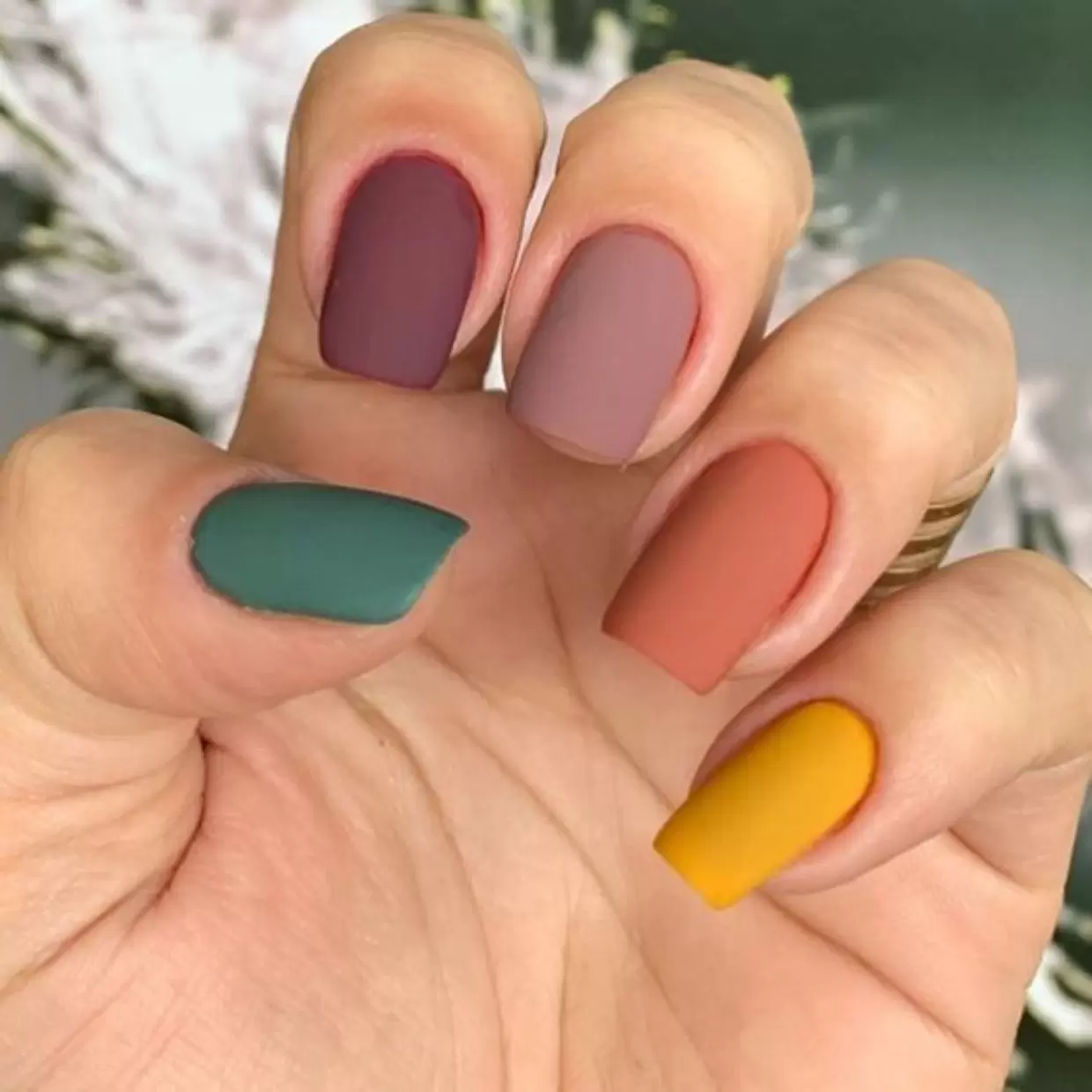 Tipos de Unhas: descubra o formato perfeito para você! 30 esmalte fosco