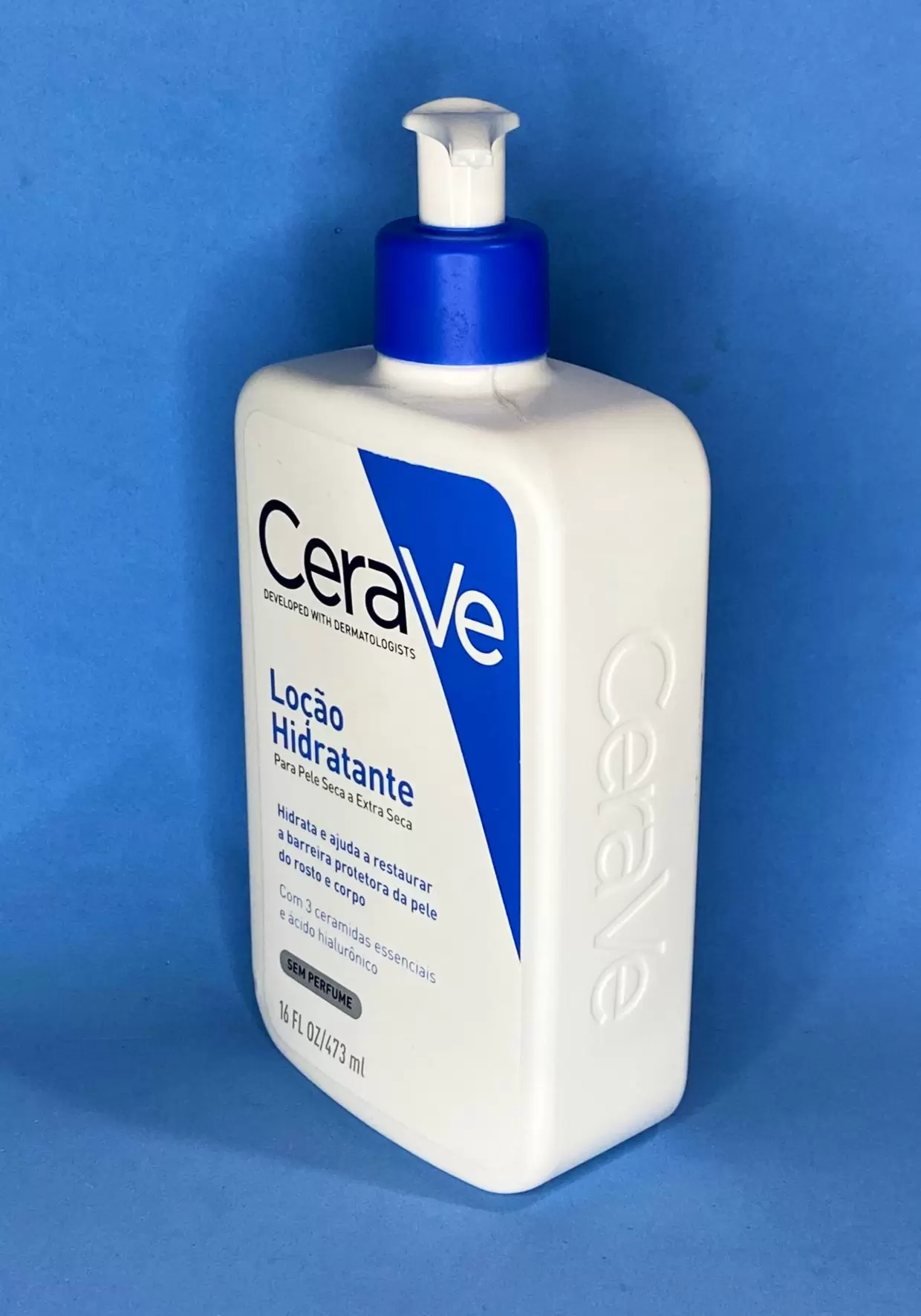 Hidratante Cerave com ácido hialurônico