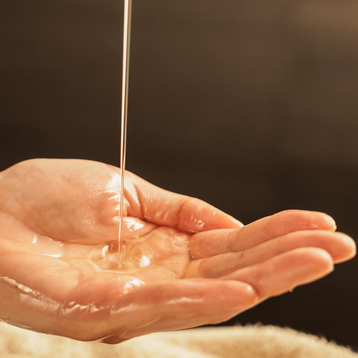 Como usar óleo corporal hidratante