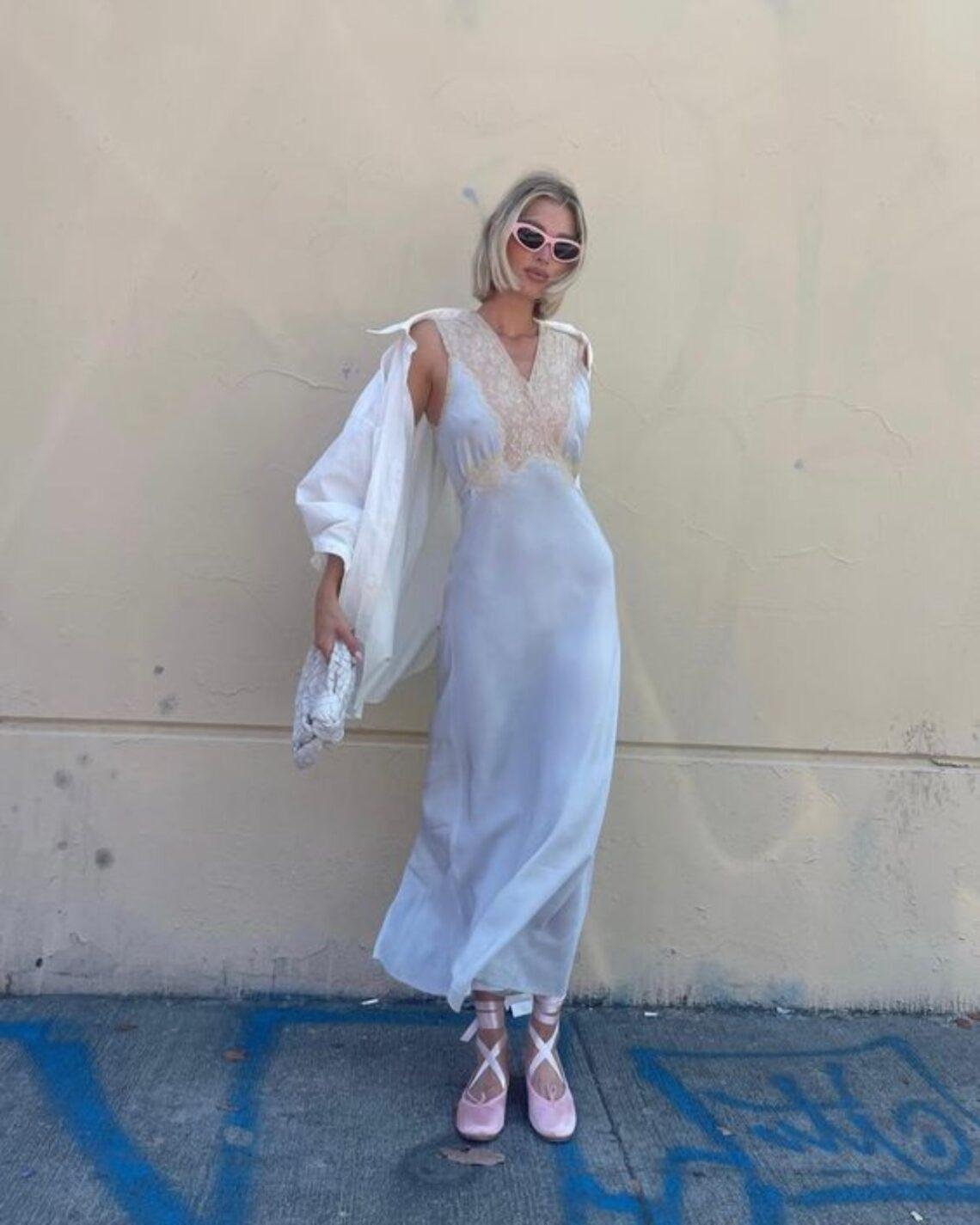 O que é Balletcore: O estilo de moda inspirado no ballet