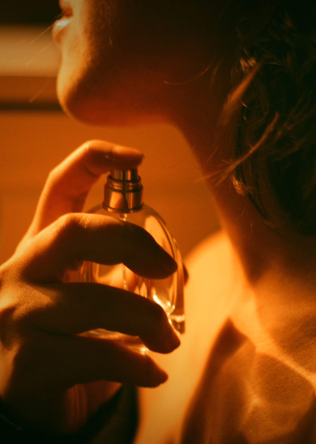 Como passar perfume