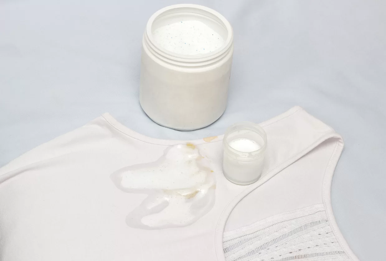 Como tirar manchas de roupa 