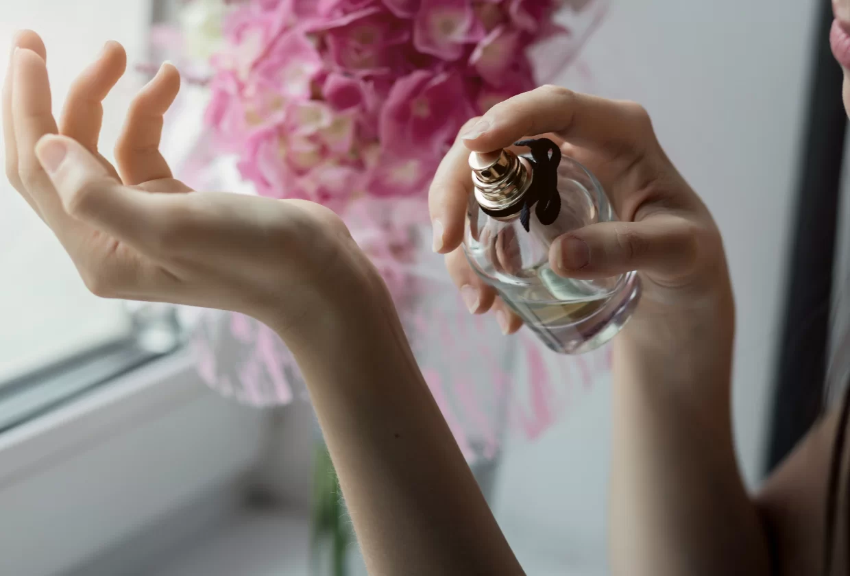 Como passar perfume corretamente: Guia completo para exalar elegância e cativar os sentidos 4 Família olfativa