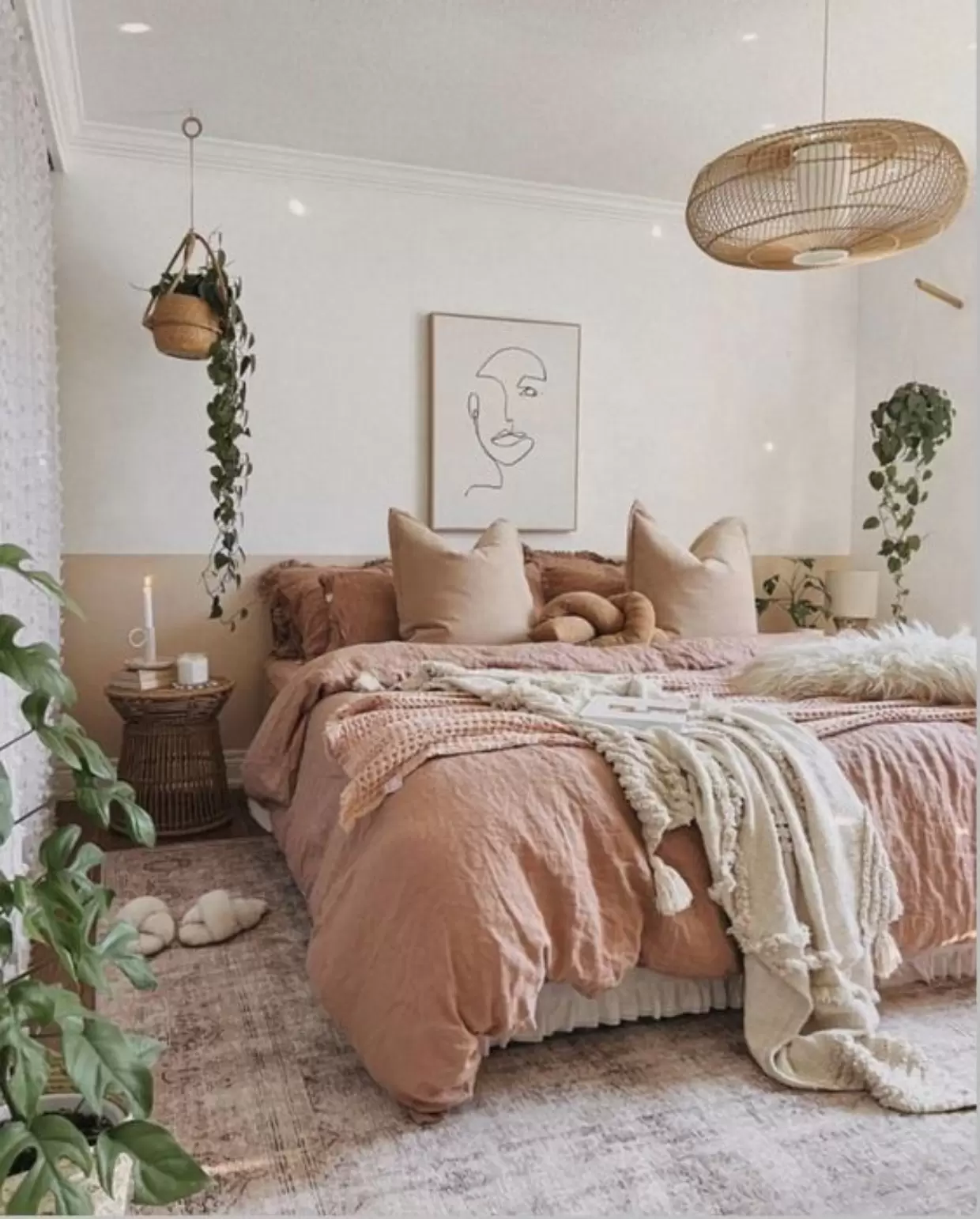 14 Itens para decoração de quarto feminino: Transforme seu espaço em um refúgio dos sonhos!" 8 Itens para decoração de quarto feminino