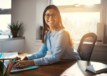 Empreendedorismo Feminino Rosa: 7 Dicas Empoderadoras para Mulheres que Querem Brilhar no Mundo dos Negócios