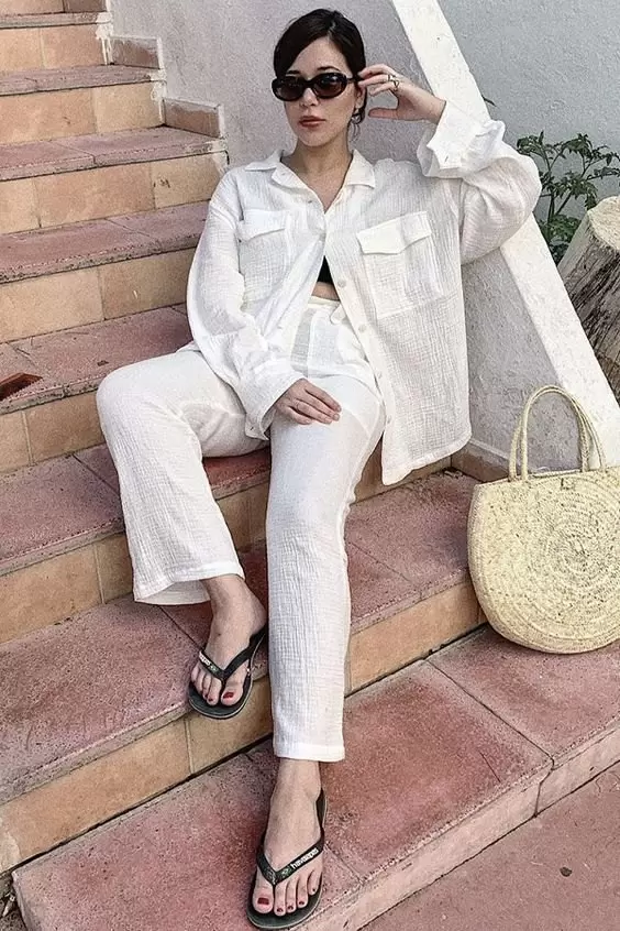 10 maneiras de usar chinelos Havaianas: a nova tendência verão 2024 27 look com chinelo havaianas