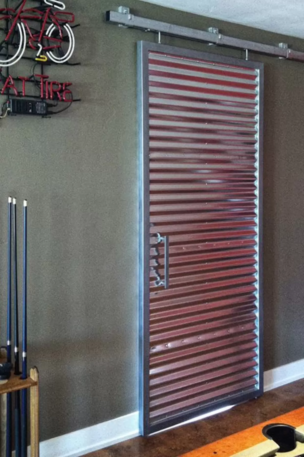 Porta de alumínio na decoração: Versatilidade e modernidade em seu espaço 4 porta de alumínio na decoração