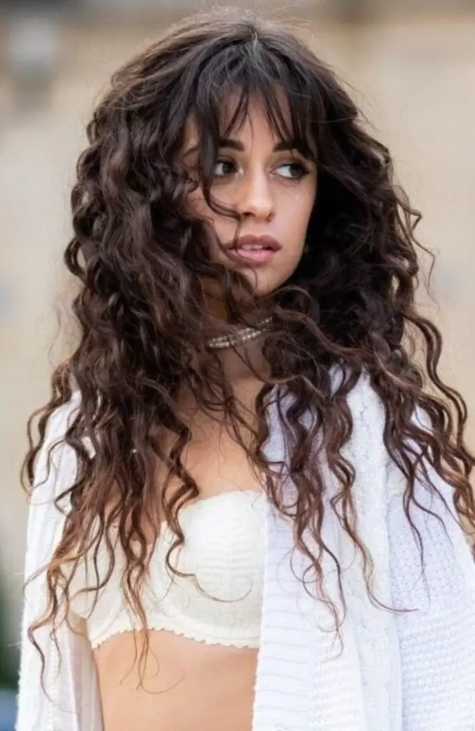 Como finalizar cabelo ondulado - domine a arte para ter ondas incríveis 2 Como finalizar cabelo ondulado
