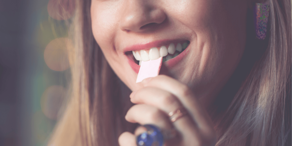 Como tirar chiclete do cabelo: Estratégias eficazes para um problema pegajoso 1 Remover chiclete do cabelo