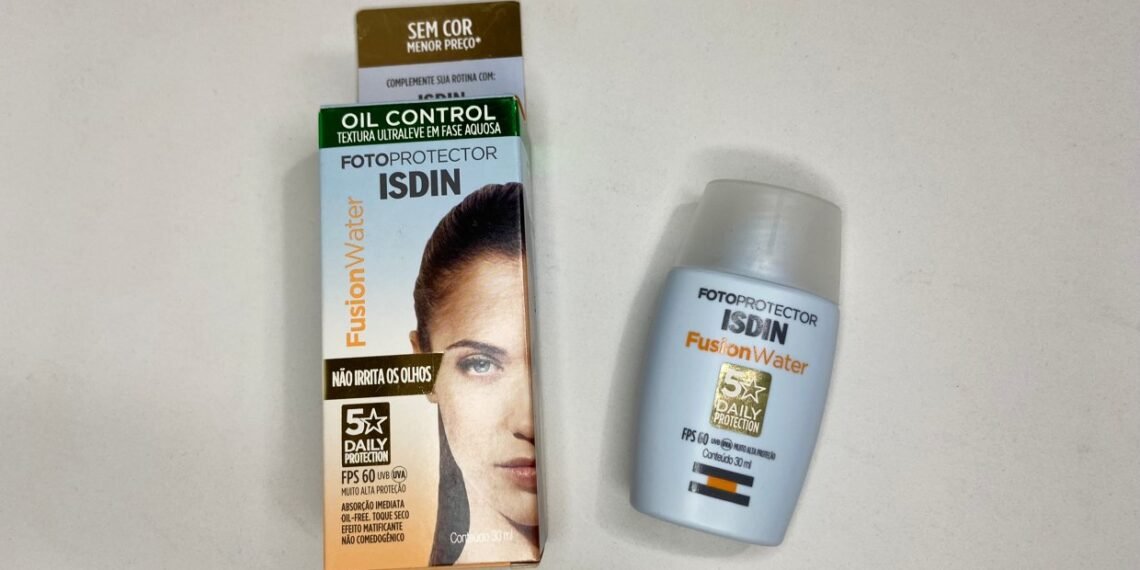 Resenha do Protetor Solar ISDIN Fusion Water Oil Control FPS 60 - Protetor Solar Para Pele oleosa 1 Protetor solar para pele oleosa