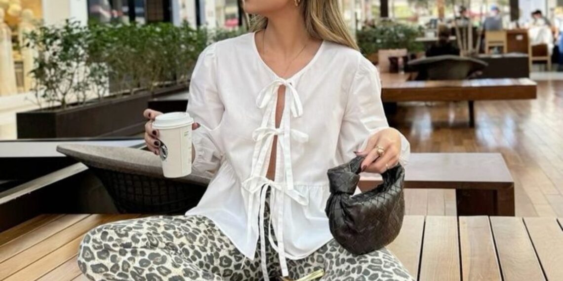 Como usar blusa com laços na frente, blusa com amarração frontal ou bata de amarração de laço frontal - Hit da primavera verão 1 blusa com amarração frontal