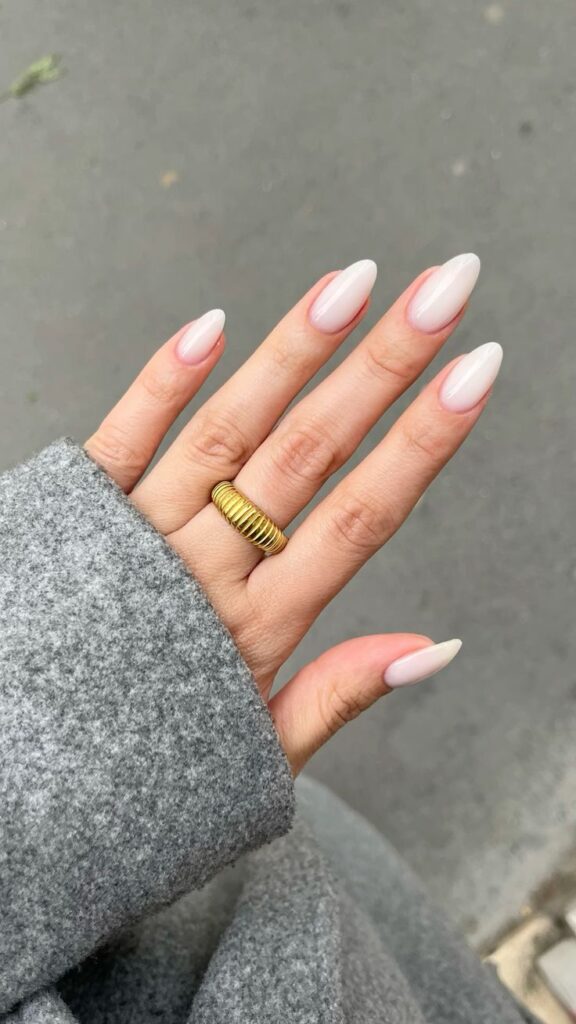 unhas milk white