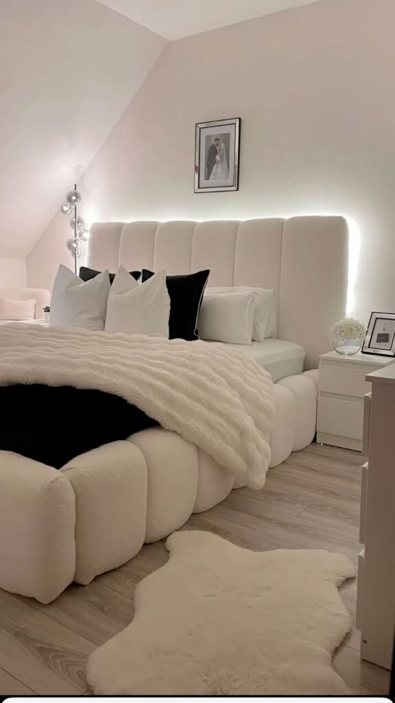 Como Usar a Cabeceira Solteiro como Peça Chave: Decoração de Quarto Pequeno 7 decoração de quarto pequeno