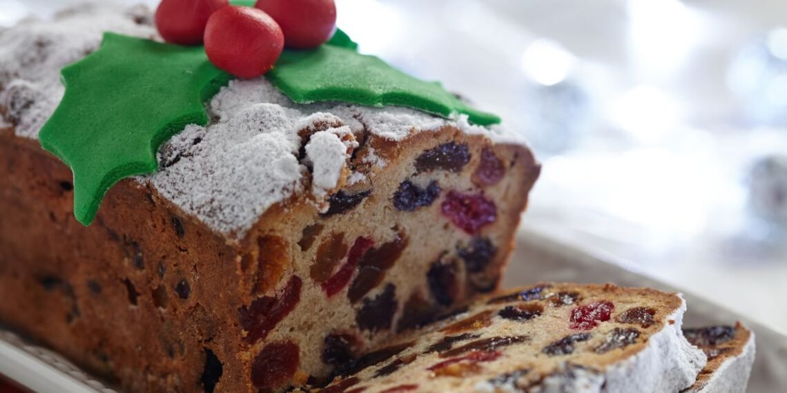 Receitas de Bolo de Natal: Simples, Saborosas e Perfeitas para Sua Mesa Festiva 1 bolo de natal simples