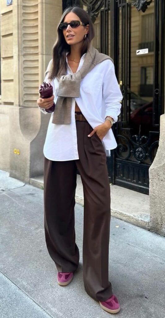Descubra Como Montar Looks com Calça Marrom em Qualquer Estação – O Seu Guarda Roupa Não Será Mais o Mesmo! 5 Como Montar Looks com Calça Marrom