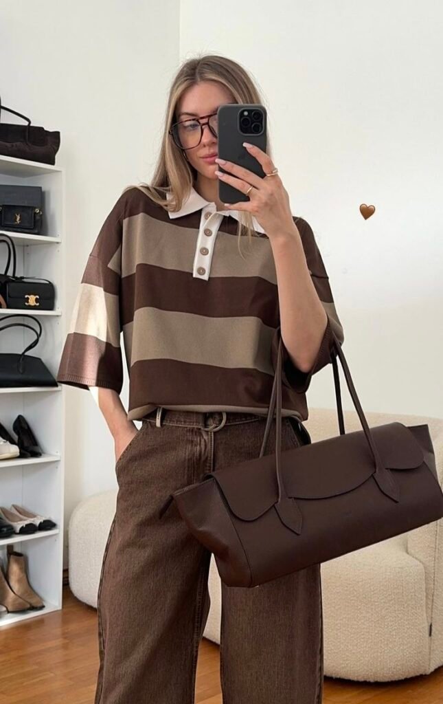 36 Looks com camisa polo feminina: inspirações que provam que essa peça é indispensável no guarda roupa 23 Inspirações de looks com camisa polo