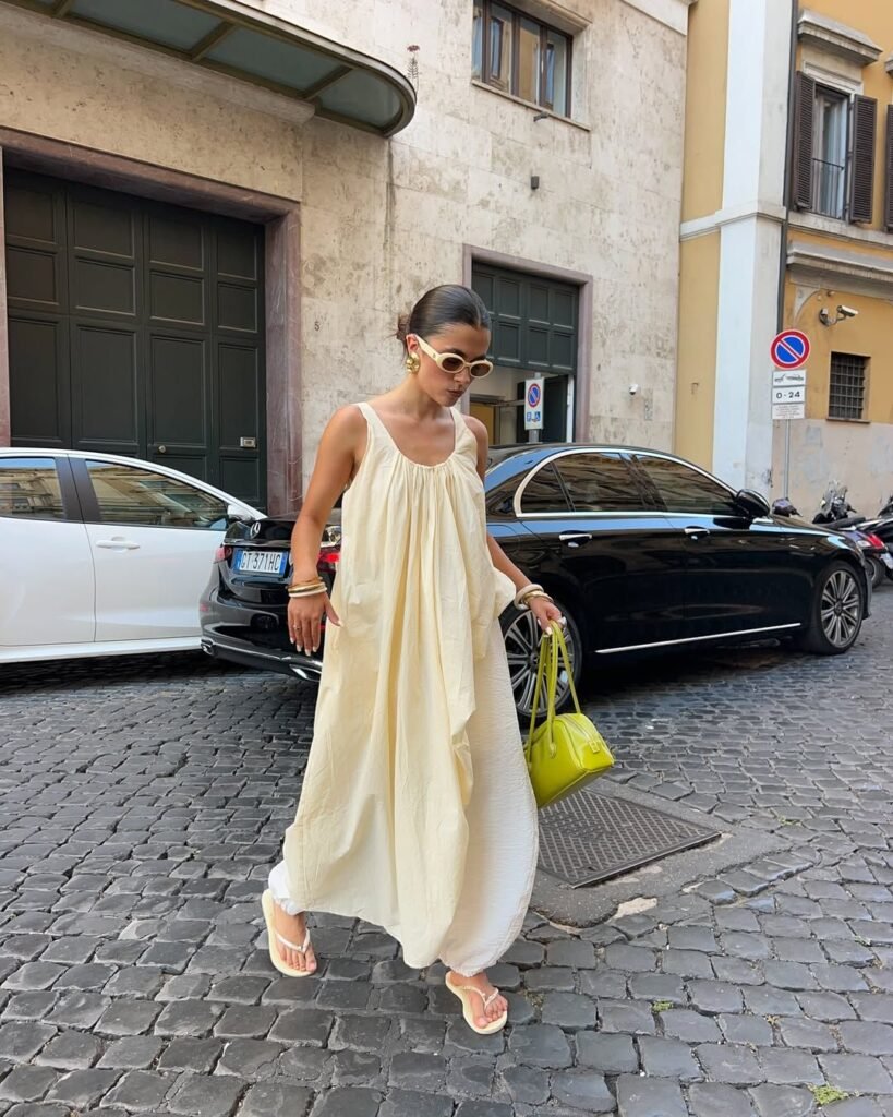 Aprenda Como Usar Amarelo Manteiga Cor do Momento: Looks, Combinações e Sapatos Ideais 33 amarelo manteiga combina com que cor