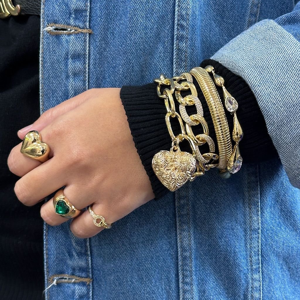 Mix de Pulseiras: como misturar pulseiras de forma harmônica para looks incríveis 9 Maxi pulseiras