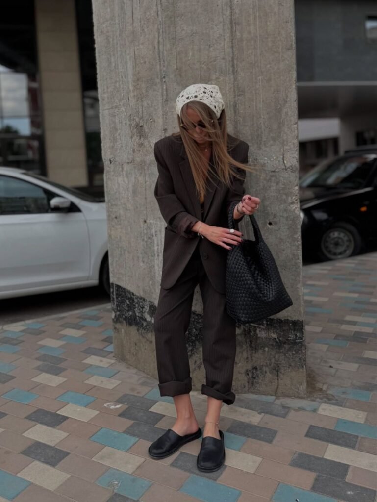 Bandana de crochê ou lenço de crochê, acessório fashion: inspire-se com a moda que une frescor, criatividade e autenticidade neste verão 8 como usar lenço de crochê