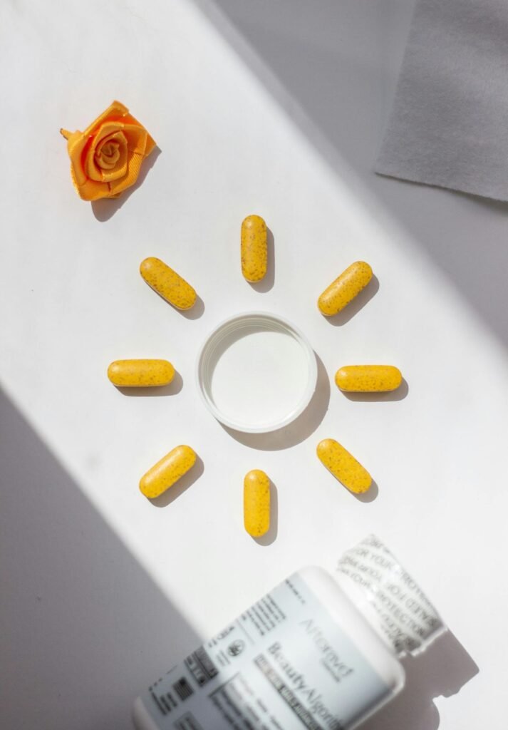 Falta de Vitamina D Sintomas: como saber se você realmente precisa suplementar 5 Riscos da vitamina D em excesso