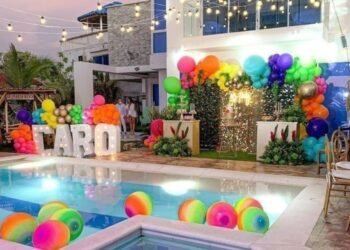 Festa na Piscina (Pool Party): 7 truques irresistíveis para um evento que bomba sem esforço 11 como fazer uma festa na piscina