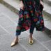 Vestido com calça: descubra como usar essa tendência ousada que está conquistando o street style 14 como usar vestido com calca