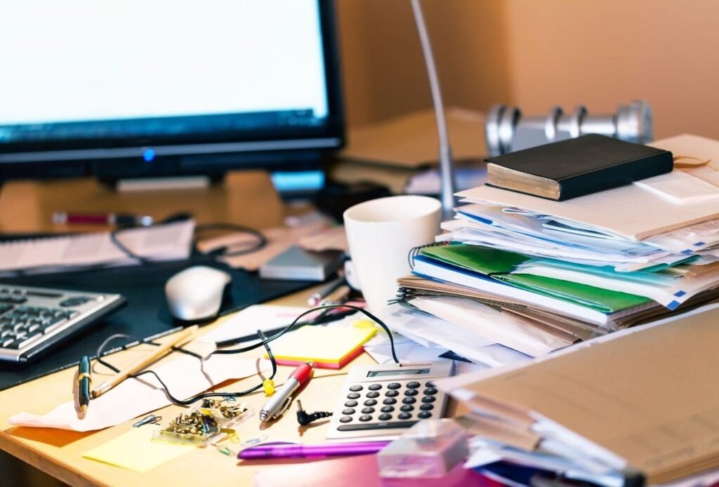 Como organizar a casa com pouco tempo: guia realista para mulheres ocupadas 8 casa organizada