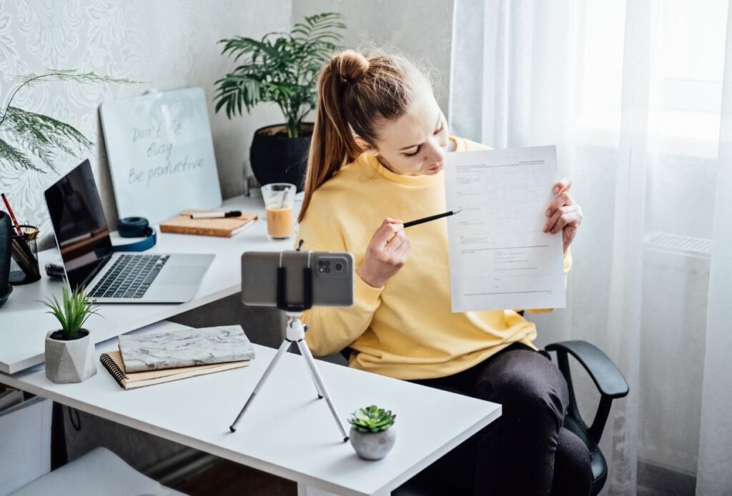 Renda Extra Para Mulheres: 15 Ideias Lucrativas, Realistas e Possíveis de Começar Ainda Este Ano 5 Ideias de Renda Extra Criativa Para Mulheres