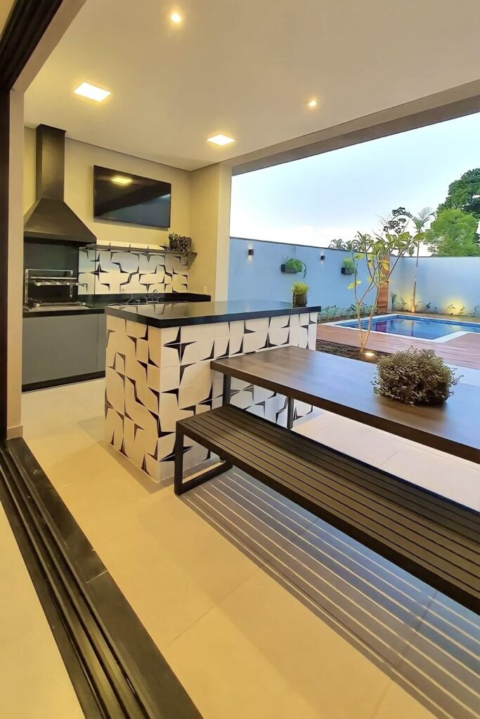 Área Gourmet com Piscina Simples: Guia Completo para Criar seu Refúgio dos Sonhos sem Gastar Muito 6 Área Gourmet com Piscina Simples