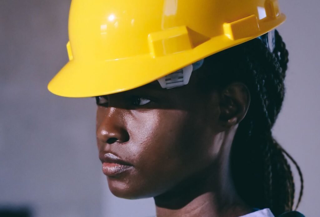 Mulheres em profissões fora do padrão: histórias inspiradoras que estão quebrando estereótipos 3 Mulheres em profissões fora do padrão