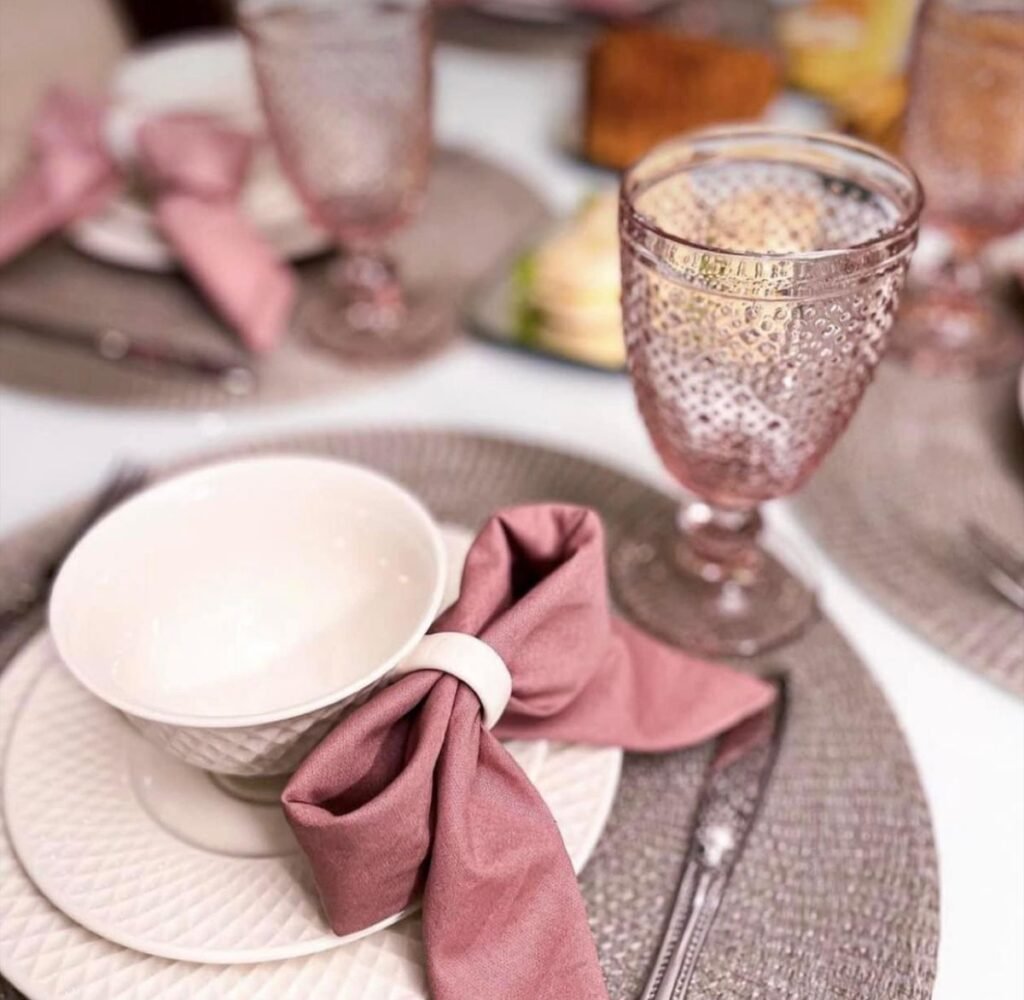 Ideias de Mesa posta Dia das Mães elegante