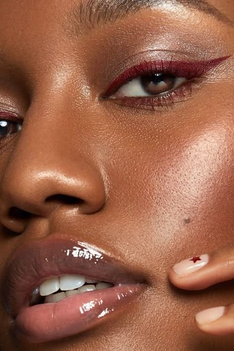Maquiagem para os Olhos Perfeita: 5 Truques Simples para Iniciantes 5 maquiagem para os olhos