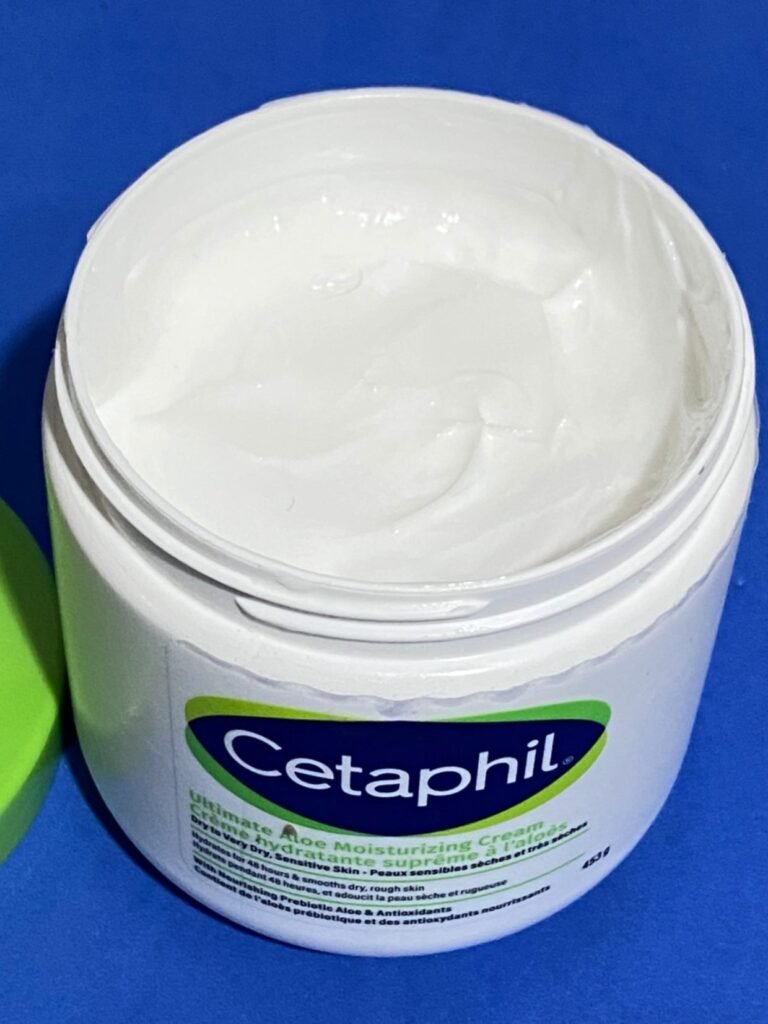 Resenha do Creme Hidratante Cetaphil: Vale a Pena? O Teste de 10 Anos em uma Pele com Dermatite Atópica 4 Resenha do Creme Hidratante Cetaphil: Vale a Pena?