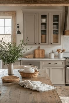 Farm Kitchen: O guia completo para criar uma cozinha farmhouse acolhedora e funcional 10 cozinha farmhouse armarios