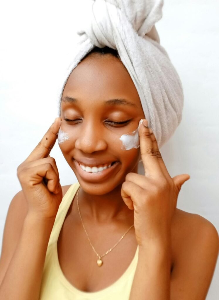 Para que serve Niacinamida: benefícios e como usar corretamente para uma pele mais bonita 11 benefícios da niacinamida para a pele